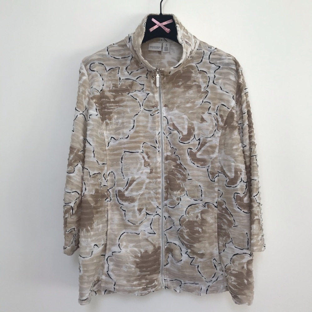 Chico’s Zipup Jacket Lightweight Tiered XL Beige